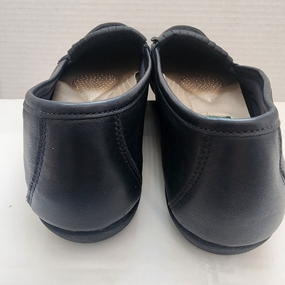 Red Cross Comfort Fit Women Black Loafer Cushion Insole Leather Upper Sz 8 (EUC) - Picture 10 of 13